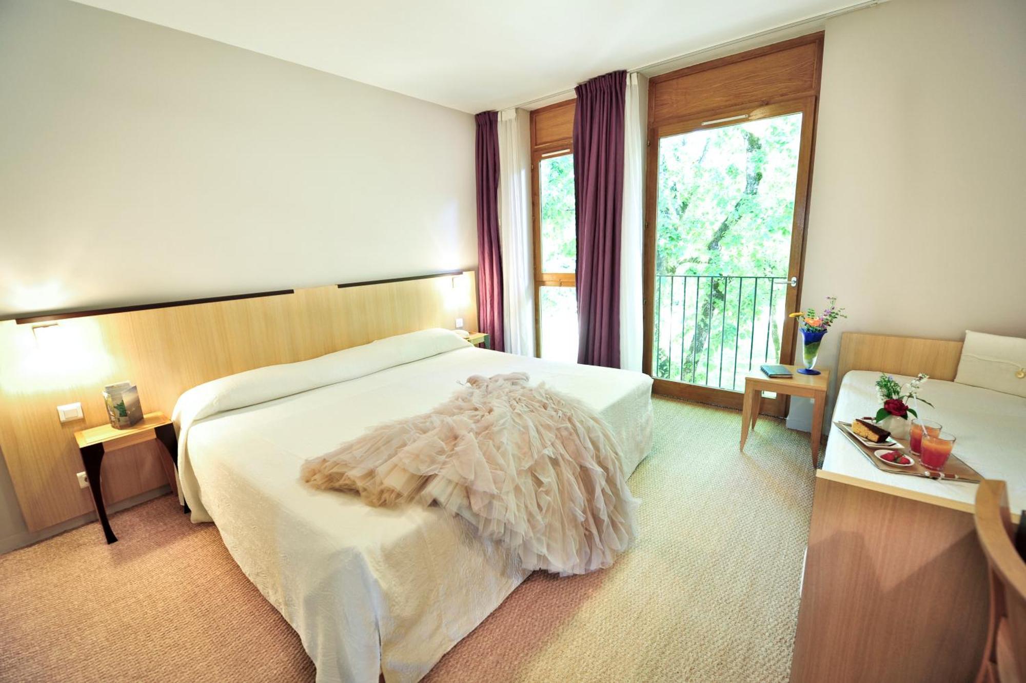 Hotel Les Esclargies โรกามาดูร์ ภายนอก รูปภาพ